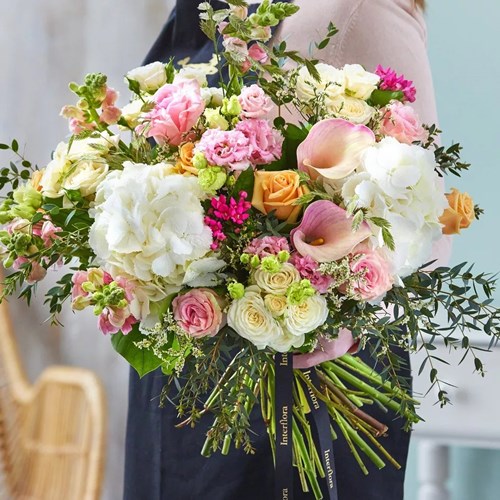 Large Neutral Hand-tied bouquet made with the finest flowers - Delivered to Your Door